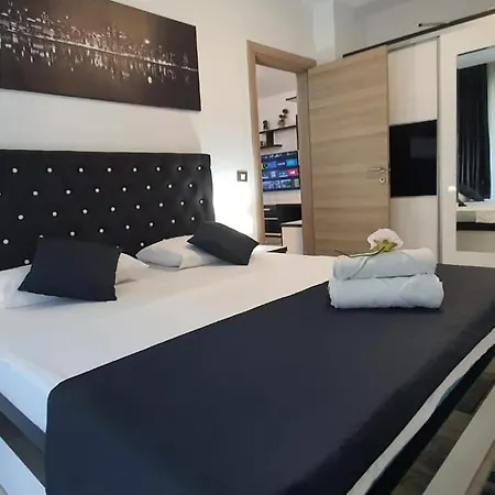 Alezzi Luxury Spa Piscina Incalzita Sauna Parking Năvodari