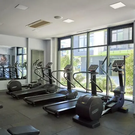 Alezzi Luxury Spa Piscina Incalzita Sauna Parking Lägenhet Năvodari