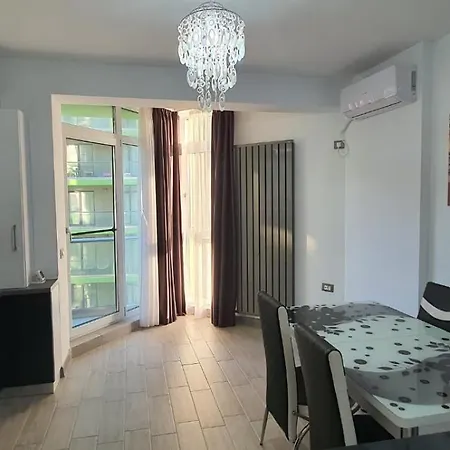 Apartment Alezzi Luxury Spa Piscina Incalzita Sauna Parking *