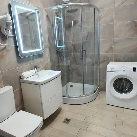Alezzi Luxury Spa Piscina Incalzita Sauna Parking * Navodari