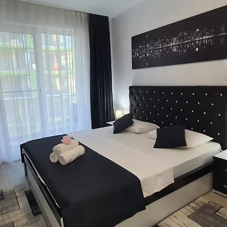 Alezzi Luxury Spa Piscina Incalzita Sauna Parking Апартаменты