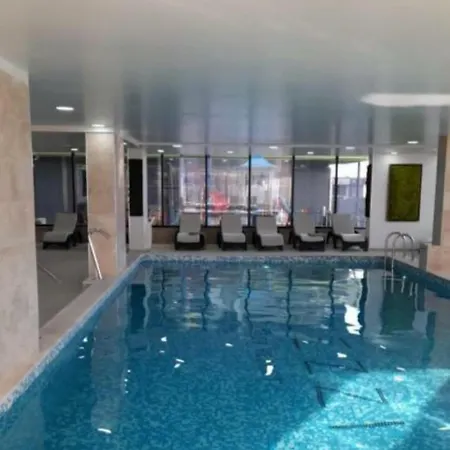 Alezzi Luxury Spa Piscina Incalzita Sauna Parking Apartment Navodari