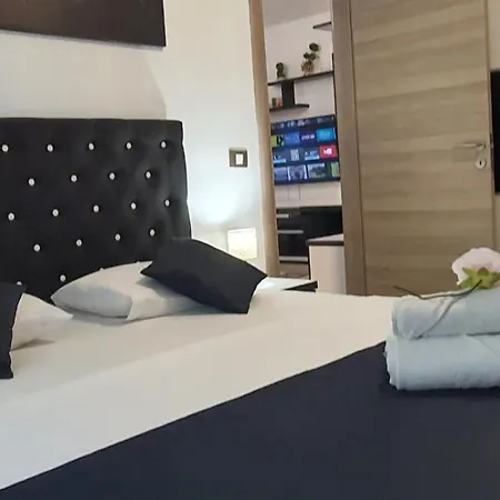 Alezzi Luxury Spa Piscina Incalzita Sauna Parking Apartment Navodari